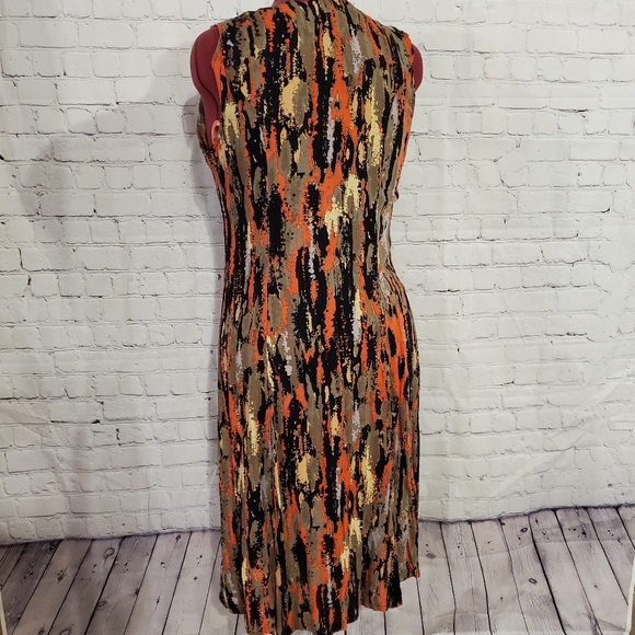 💙Flowy Button Up Sleeveless ‘Sears’ Dress - Picture 5 of 7